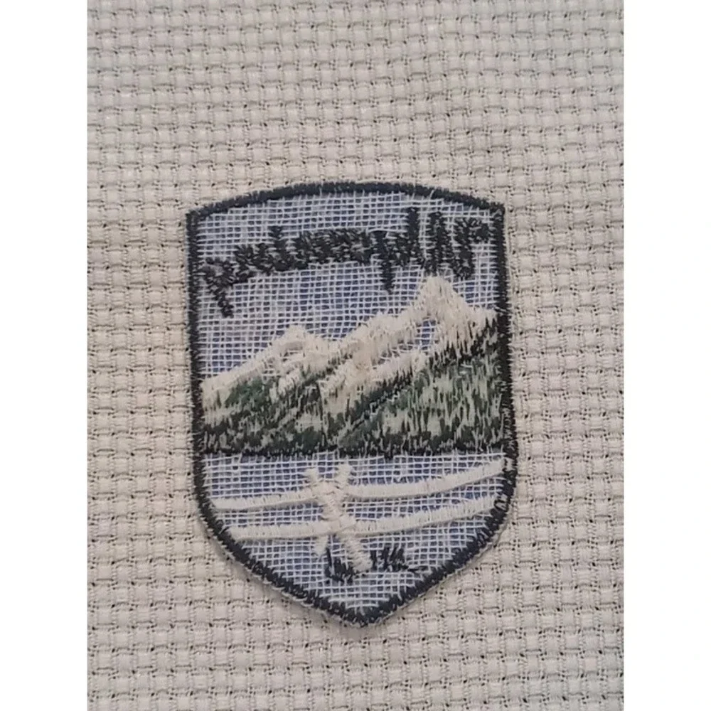 Vintage Wyoming Travel Souvenir Patch Mountain‎ Landscape Collectable Badge